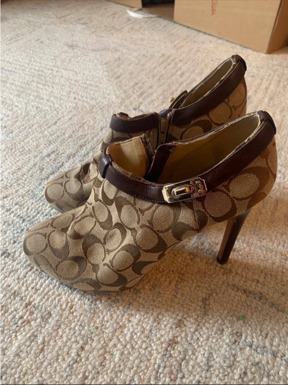 Coach Signature Khaki Heeled Booties Shoes Boots Heels Legacy Brown / Size 10